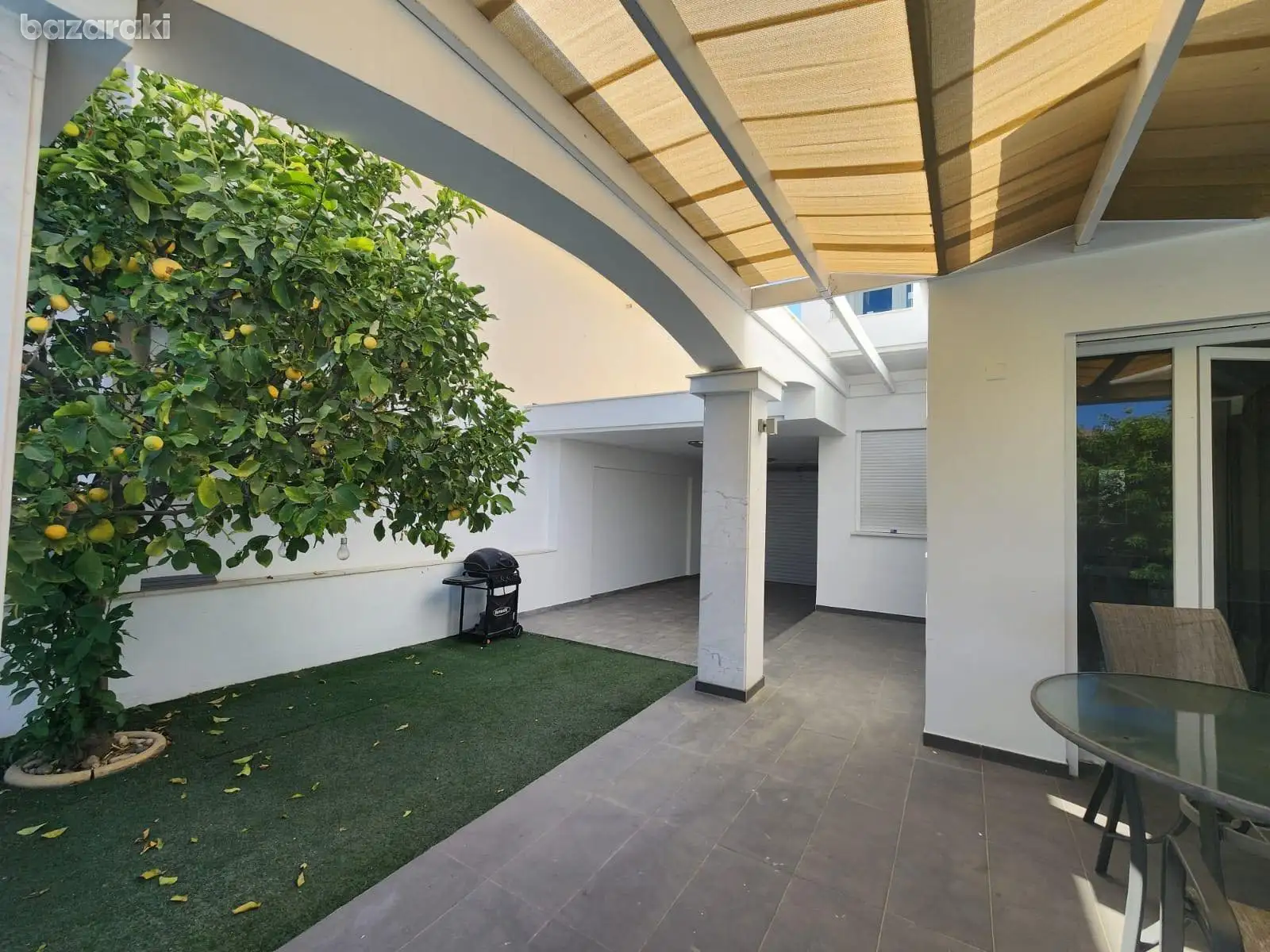 House, 3 bedrooms — 10