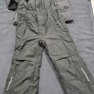 Snow suit children 100-116sm, Limassol — Asomatos Lemesou