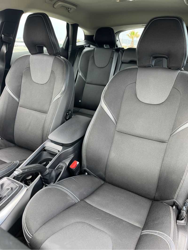 2017 Volvo V40 1,6L 2017 Cyprus
