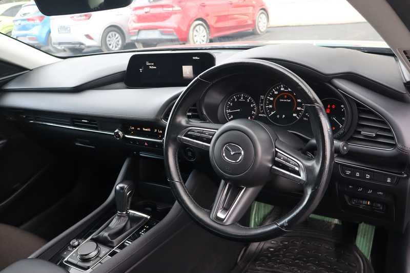 2022 Mazda 3 2,0L 2022 Cyprus