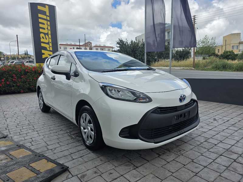2022 Toyota Aqua 1,5L 2022 Cyprus