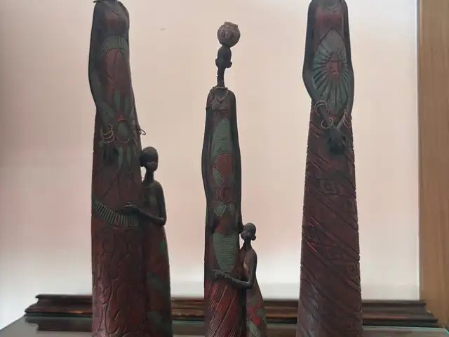 Vintage 1980s set 3x african women tall wooden figurines w/ethnic outfit-37/27cm, Επαρχία Πάφου — Paphos - Άγιος Θεόδωρος