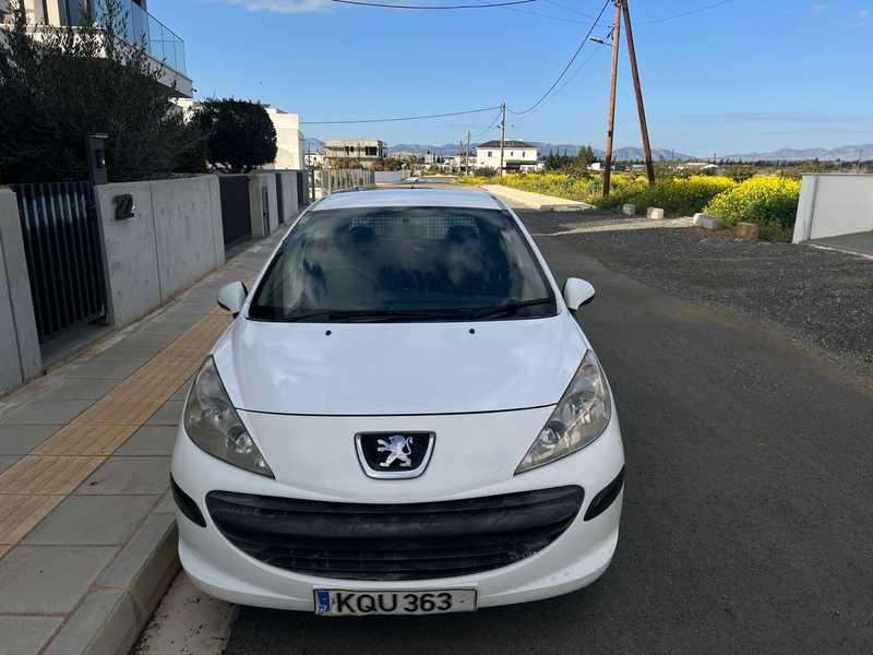 Peugeot 207 1,4L 2007