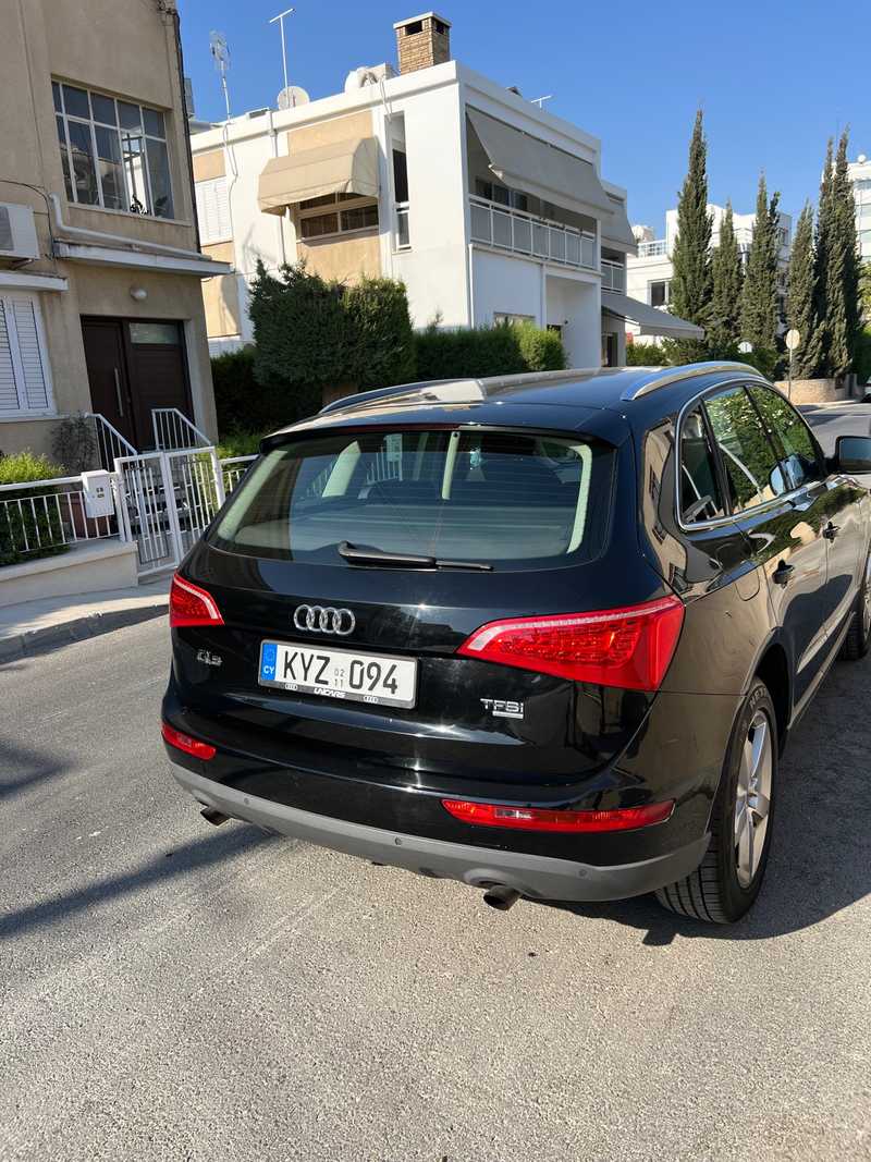 2011 Audi Q5 2,0L 2011 Cyprus