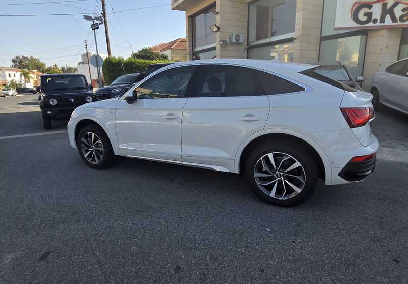 2022 Audi Q5 2,0L 2022 Cyprus