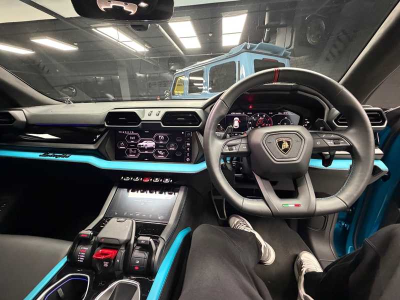 2025 Lamborghini Urus 4,0L 2025 Cyprus