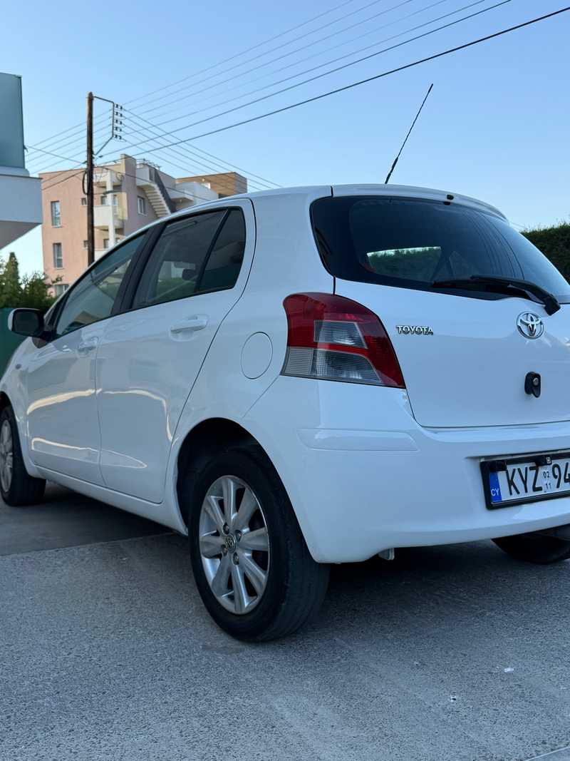 2011 Toyota Yaris 1,3L 2011 Cyprus