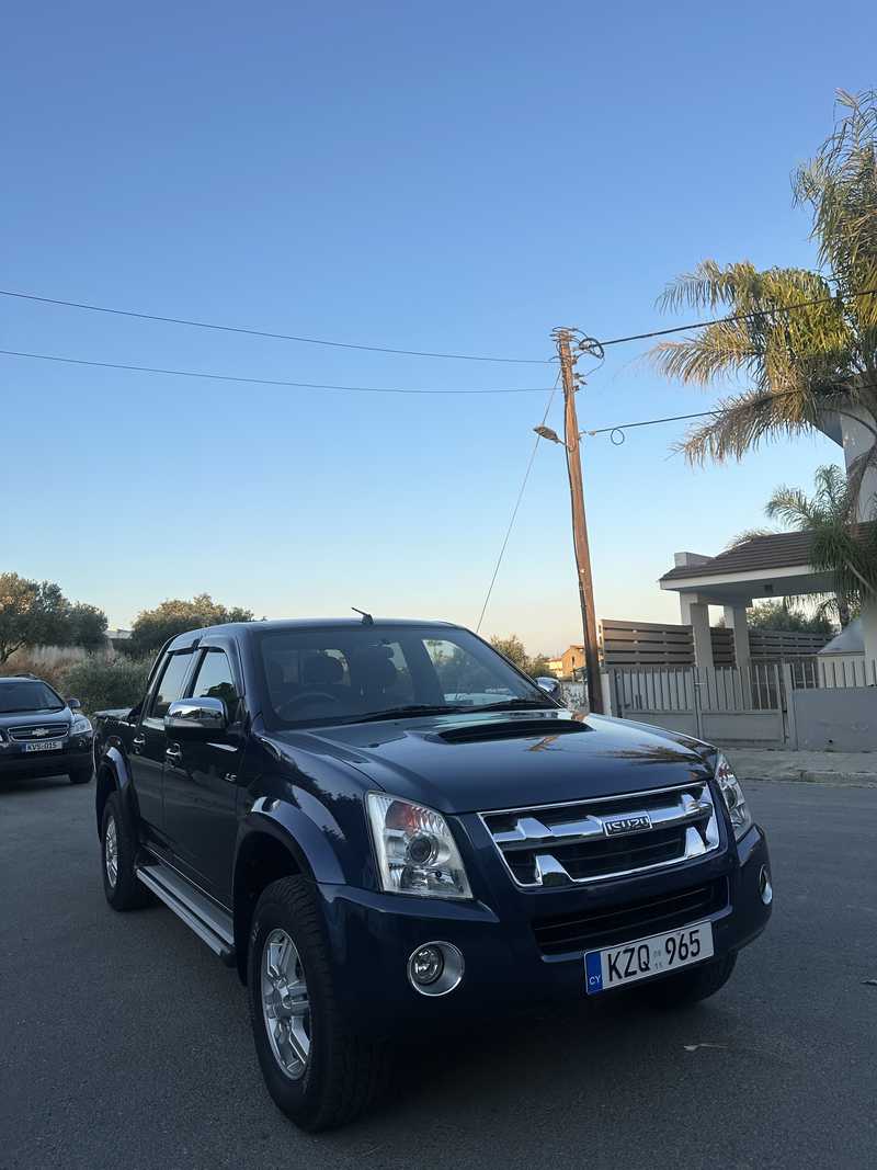 Isuzu D-MAX 2,5L 2011