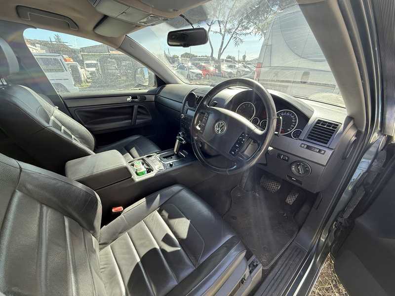 2009 Volkswagen Touareg 2,5L 2009 Cyprus