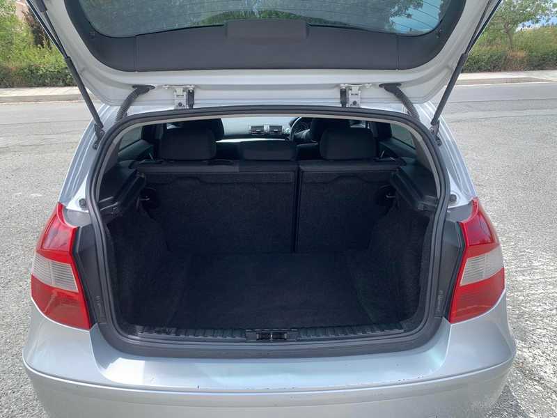 2005 BMW 1-Series 1,6L 2005 Cyprus