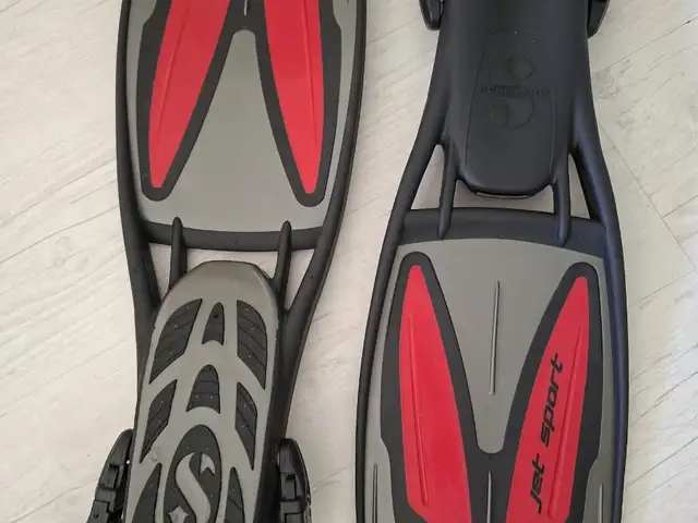 Scubapro fins size M, Scubapro diving mask, pair of diving socks sizes 2 and 4, Limassol — Limassol - Neapolis
