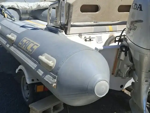 Boat, Επαρχία Λάρνακας — Ορόκλινη