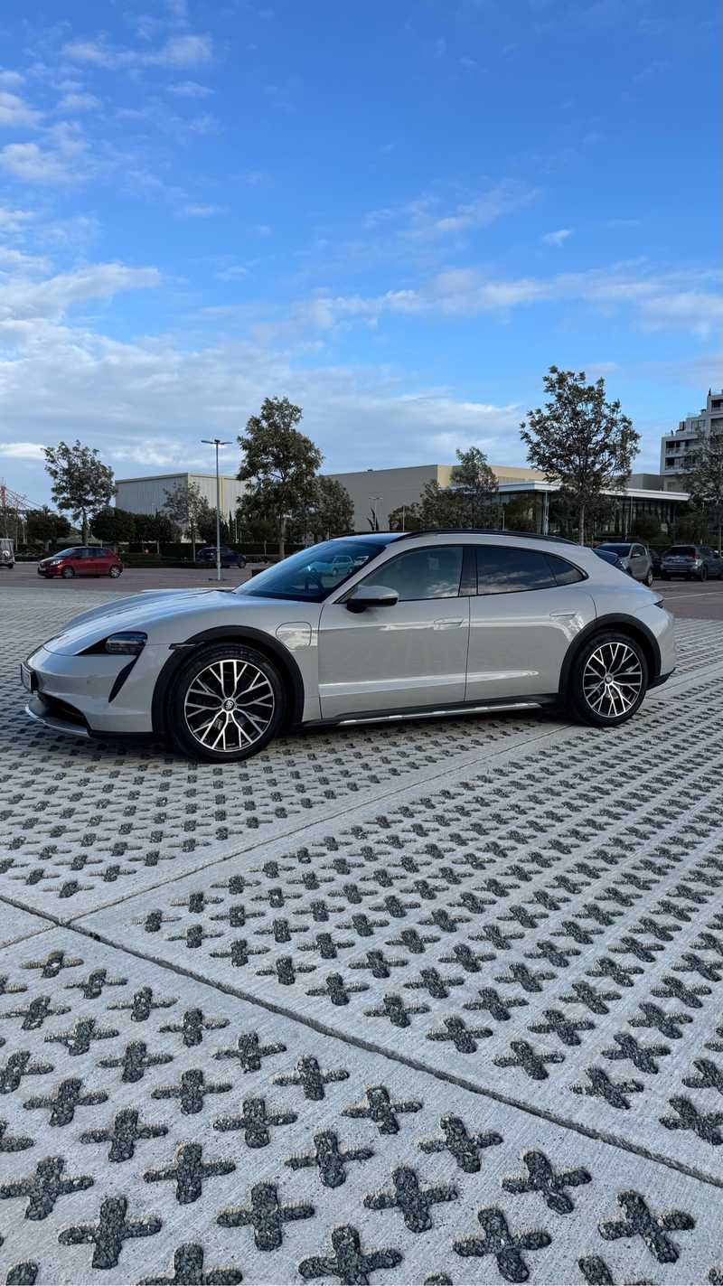 2022 Porsche Taycan Electric 2022 Cyprus
