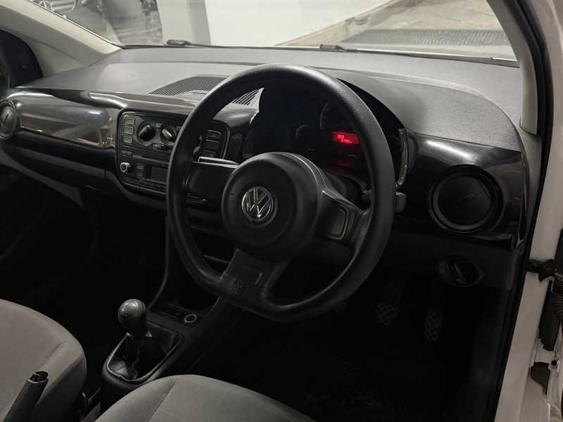 2015 Volkswagen UP 1,0L 2015 Cyprus