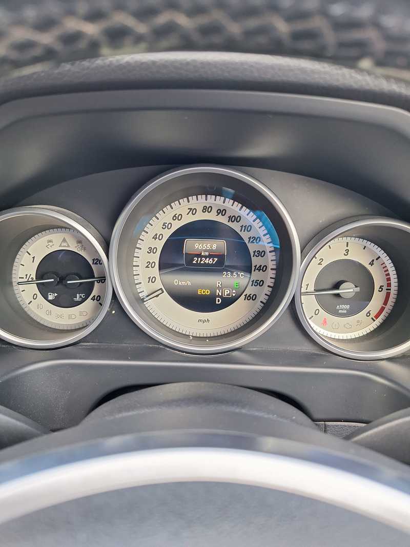 2014 Mercedes-Benz E-Class 2,2L 2014 Cyprus