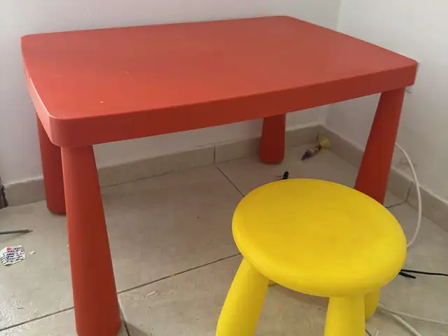 Ikea mammut kids table + 1 stool, Paphos — Paphos - Universal