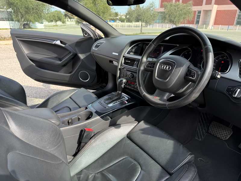 2011 Audi A5 2,0L 2011 Cyprus