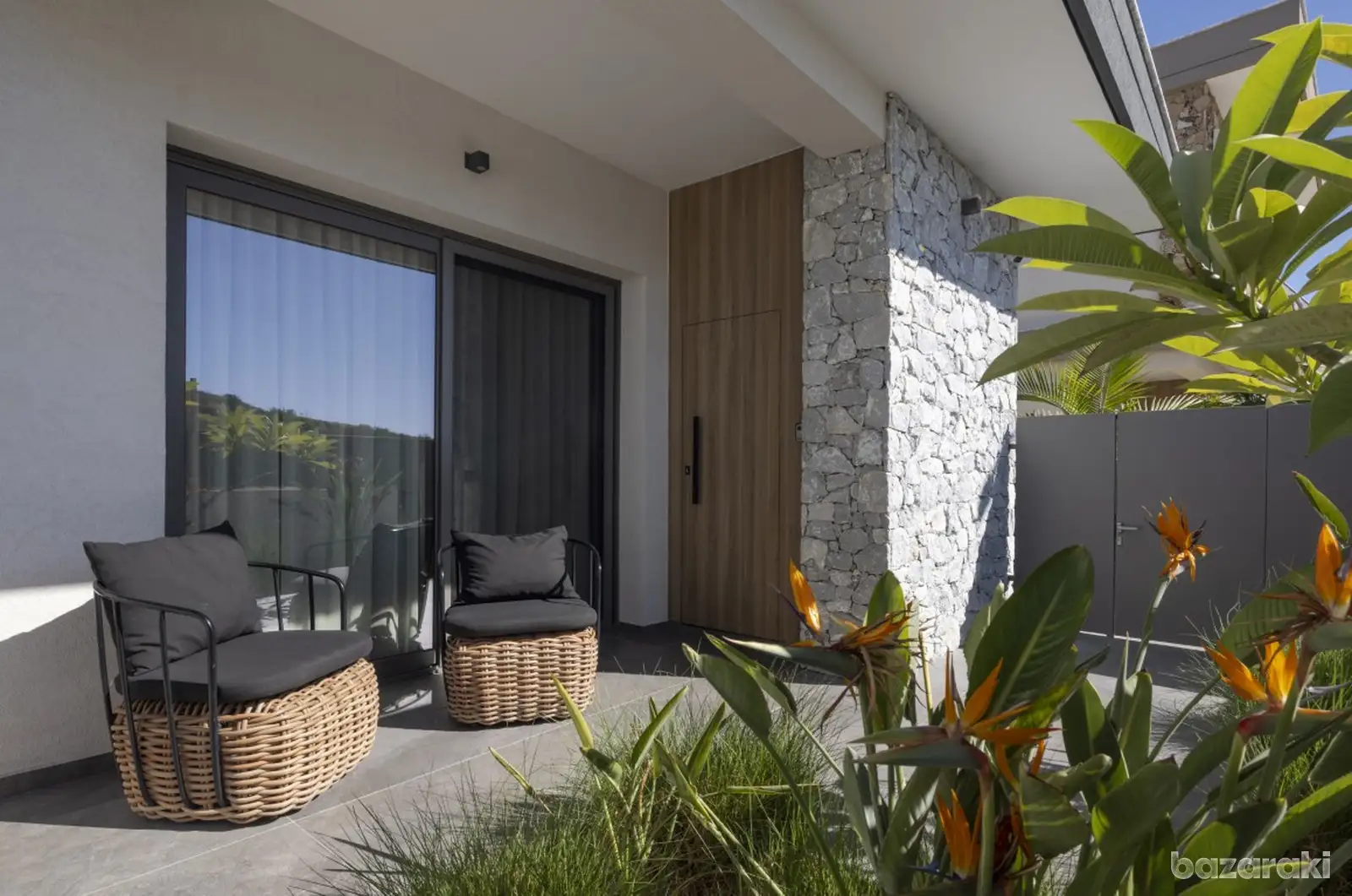 House, 3 bedrooms — 12