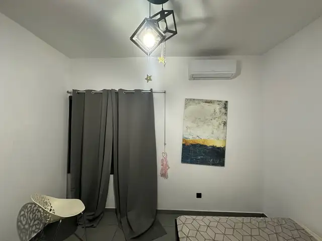 Room available for rent in three bedrooms house, Επαρχία Λεμεσού — Λεμεσός - Ομόνοια - 3