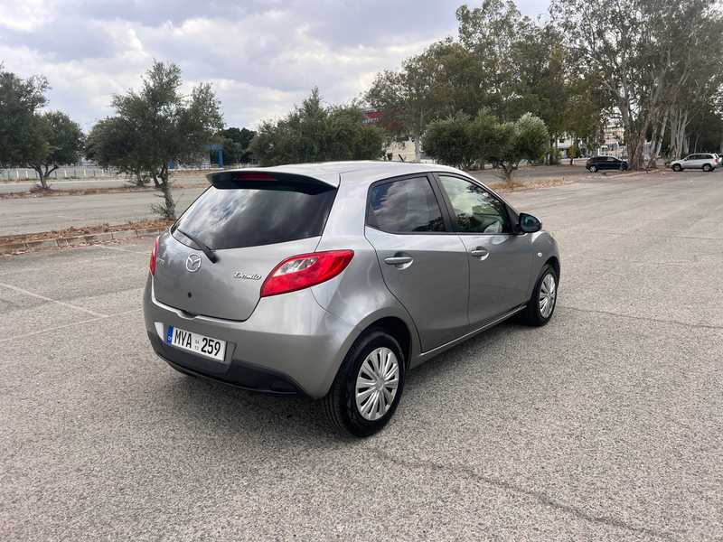 2013 Mazda Demio 1,3L 2013 Cyprus