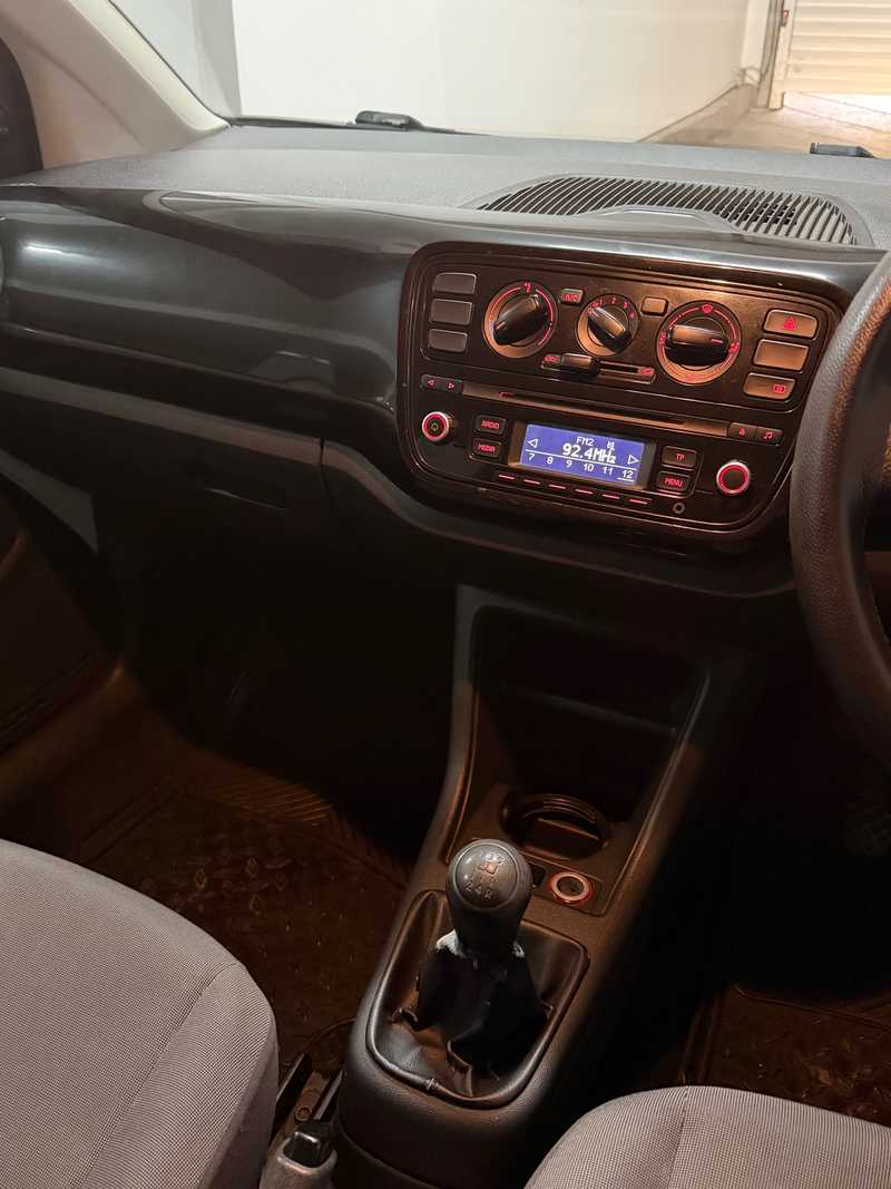 2015 Volkswagen UP 1,0L 2015 Cyprus