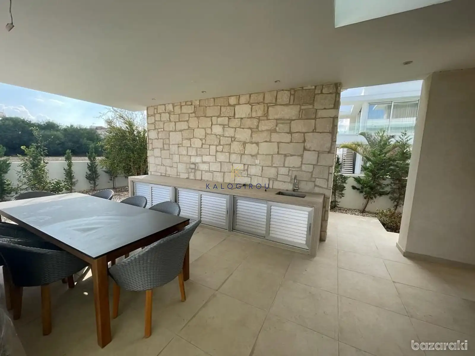 House, 4 bedrooms — 5