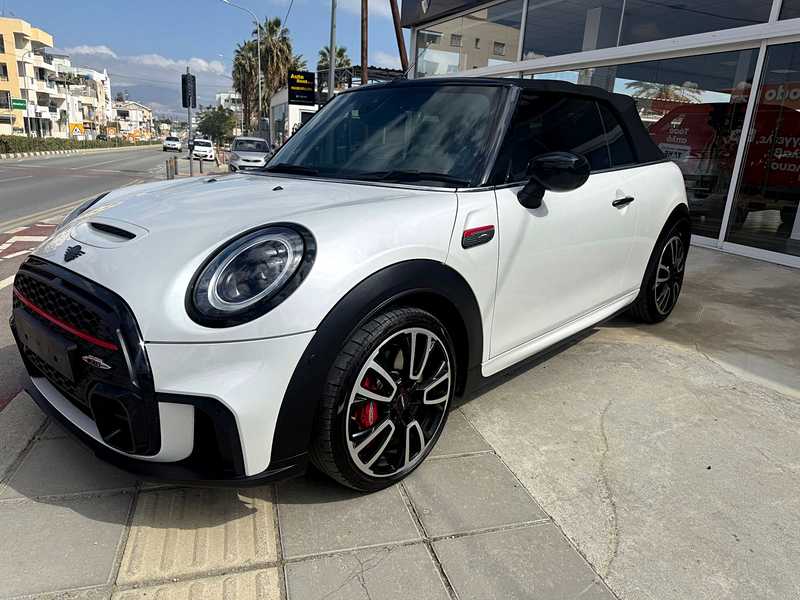 Mini Cooper 2,0L 2024