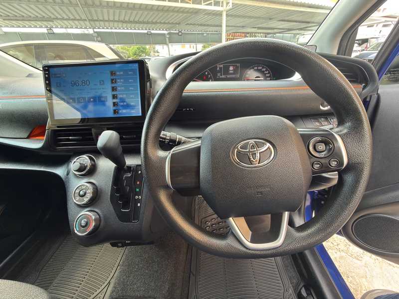 2022 Toyota Sienta 1,5L 2022 Cyprus