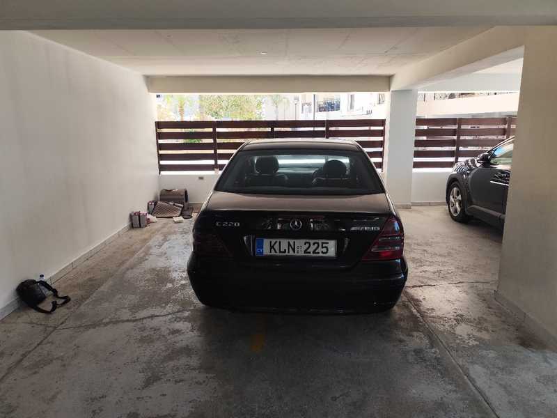 2001 Mercedes-Benz C-Class 2,2L 2001 Cyprus
