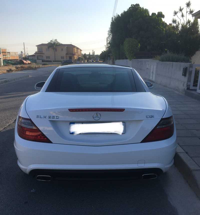 2015 Mercedes-Benz SLK-Class 2,0L 2015 Cyprus