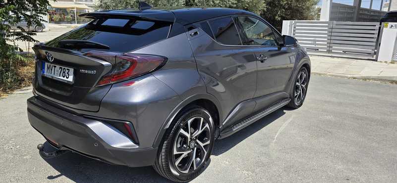 2017 Toyota C-HR 1,8L 2017 Cyprus