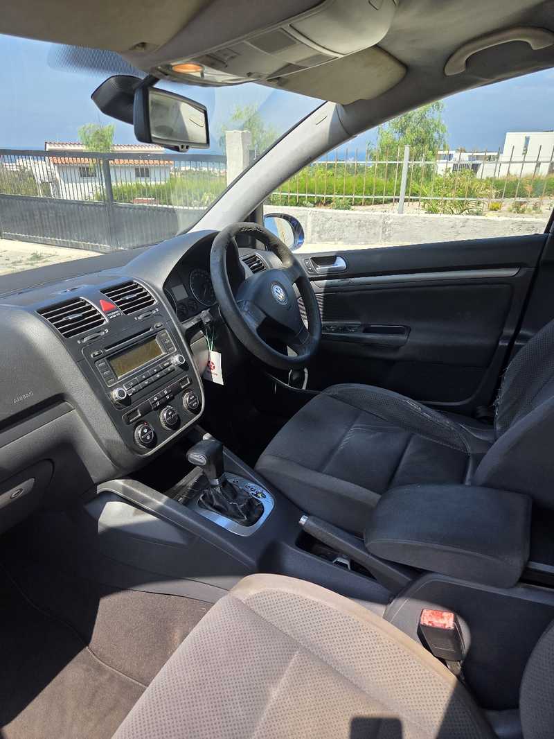 2005 Volkswagen Golf 1,6L 2005 Cyprus