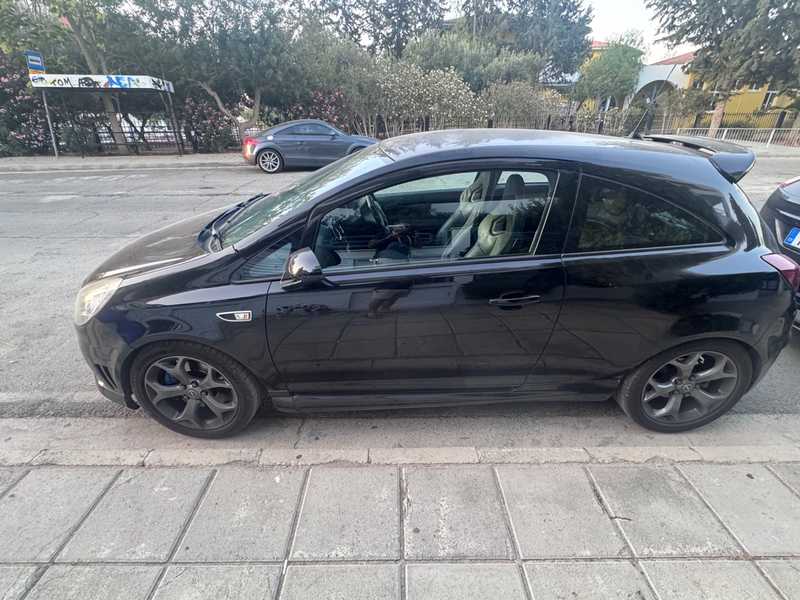 2011 Opel, Vauxhall Corsa 1,6L 2011 Cyprus
