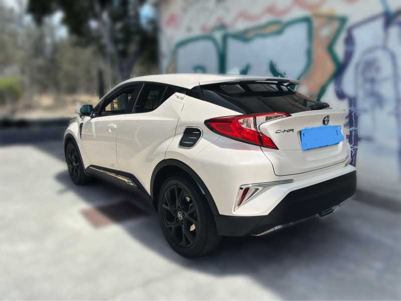 2017 Toyota C-HR 1,8L 2017 Cyprus