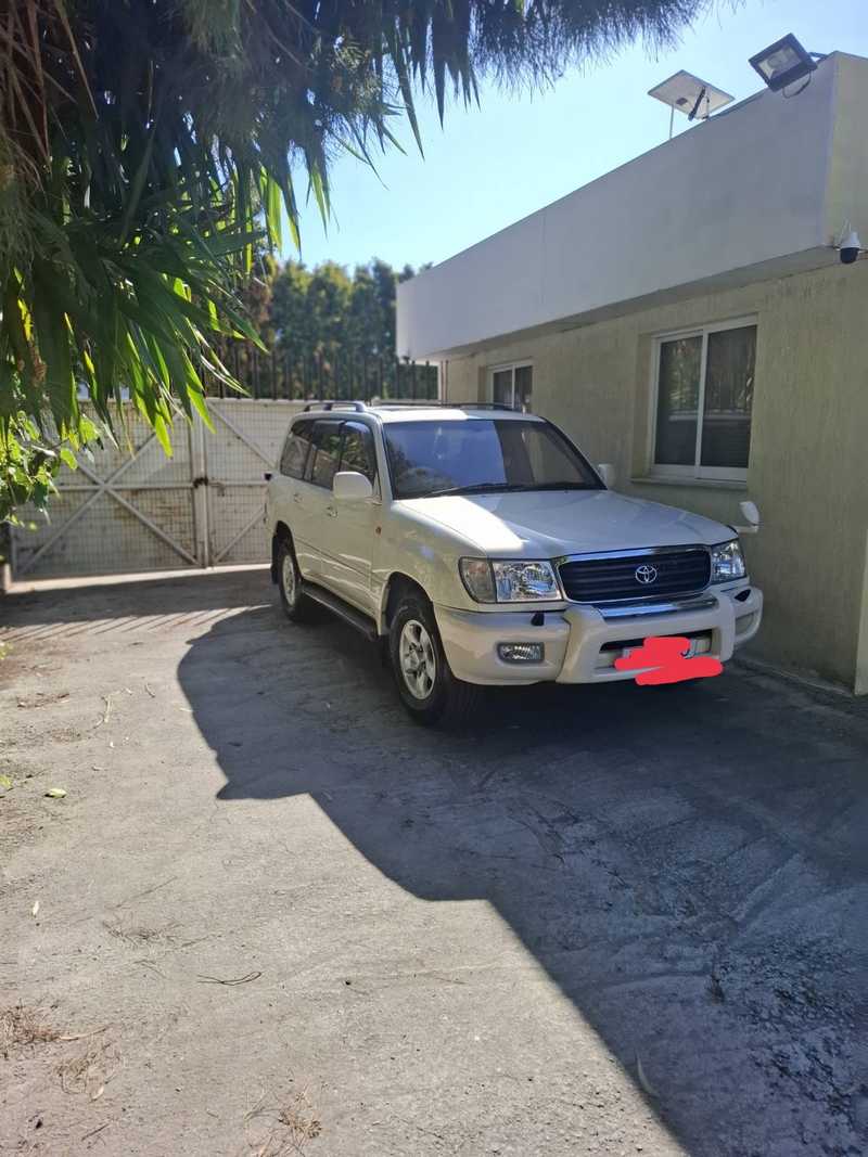 1998 Toyota Land Cruiser VX100 4,2L 1998 Cyprus