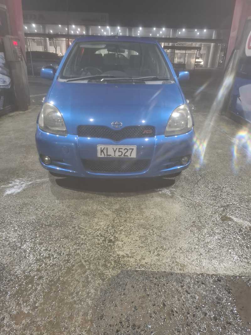Toyota Vitz 1,3L 2001