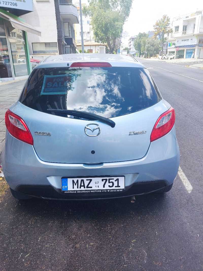 2011 Mazda Demio 2,3L 2011 Cyprus