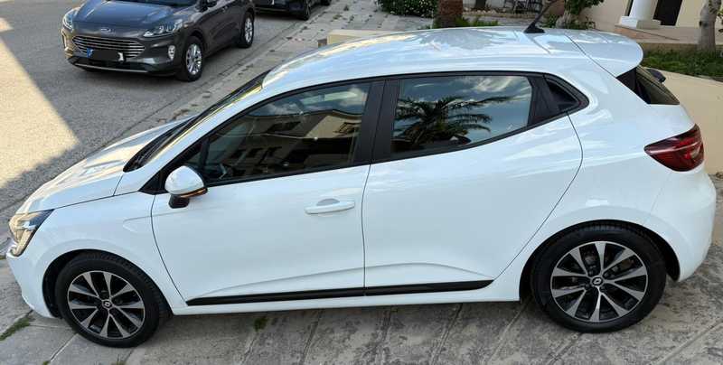 2022 Renault Clio 1,0L 2022 Cyprus