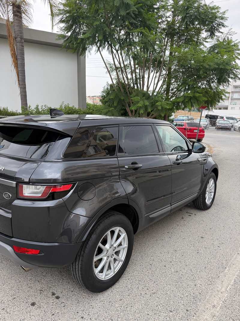 2017 Land Rover Range Rover Evoque 2,0L 2017 Cyprus