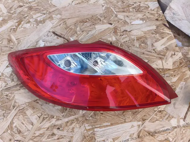 Rear left tail light for Mazda Demio, 2, Επαρχία Λάρνακας — Λάρνακα - Μακένζυ