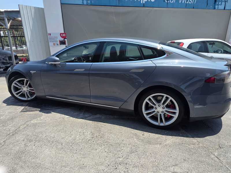 2014 Tesla Model S Electric 2014 Cyprus