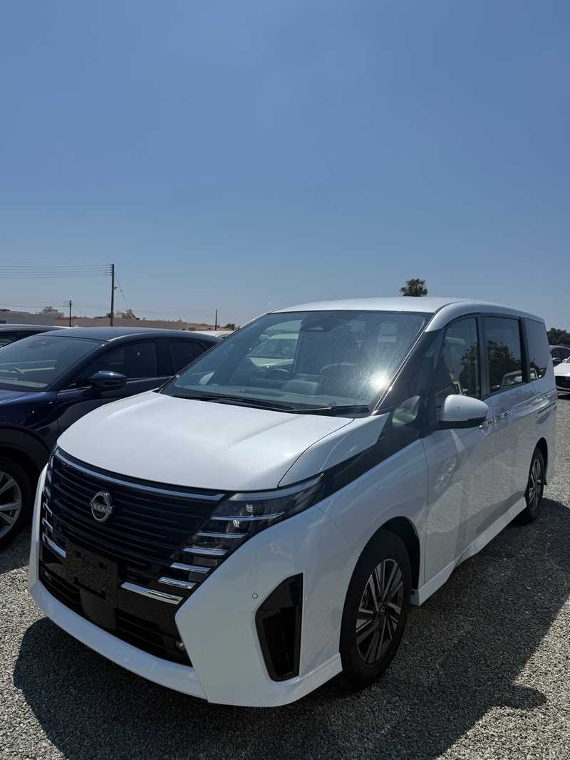 2025 Nissan Serena 2,0L 2025 Cyprus