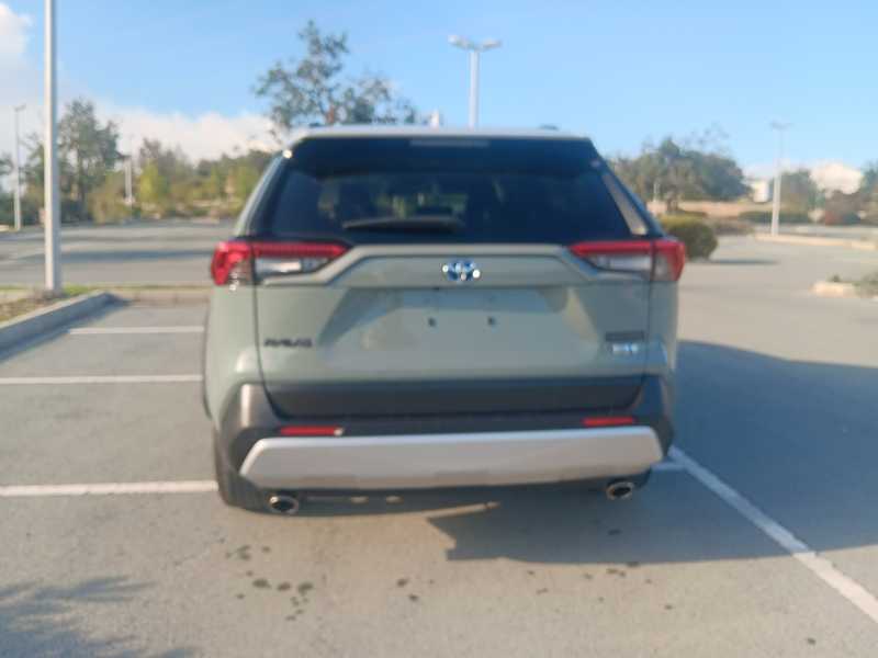 Toyota RAV4 2,5L 2023