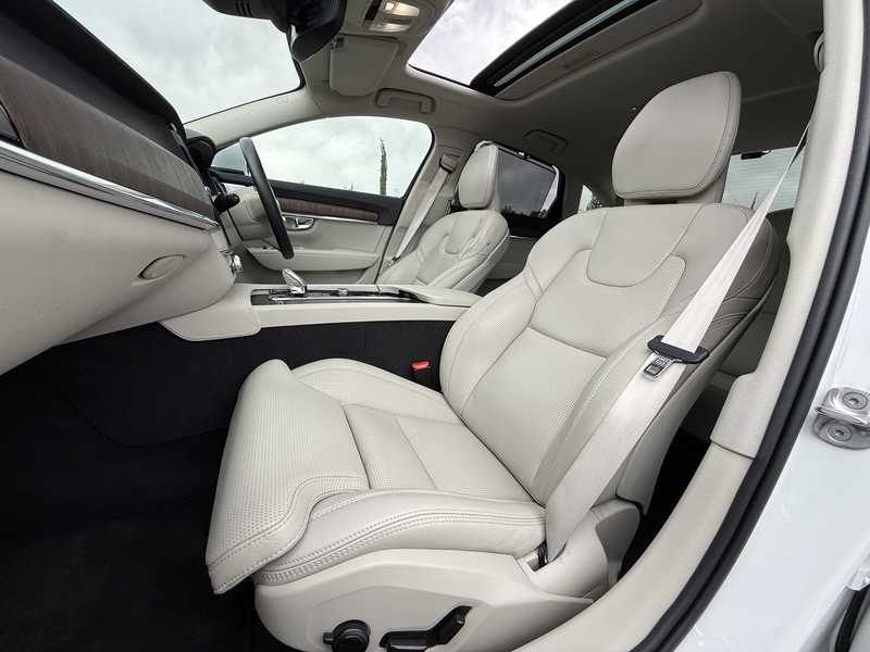 2022 Volvo S90 2,0L 2022 Cyprus