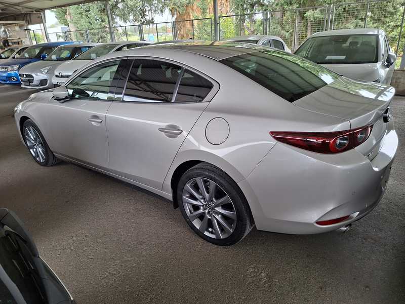 2023 Mazda 3 1,5L 2023 Cyprus