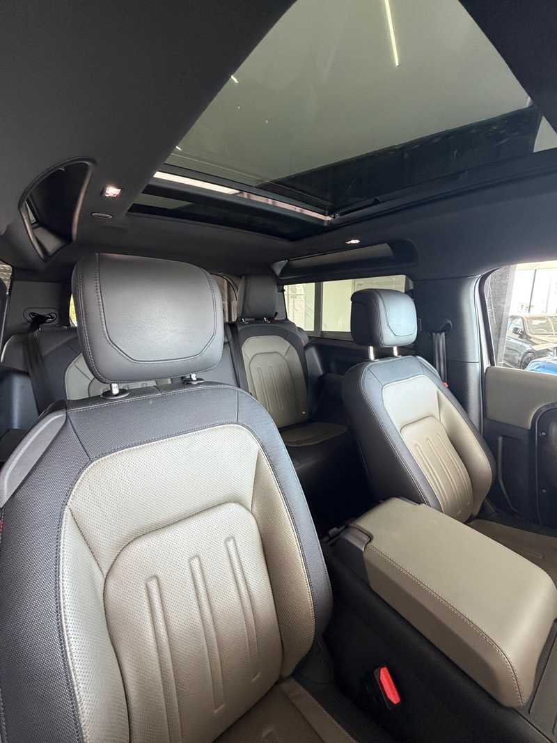 2021 Land Rover Defender 2,0L 2021 Cyprus