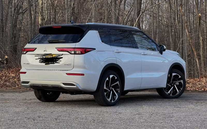 2023 Mitsubishi Outlander 2,4L 2023 Cyprus