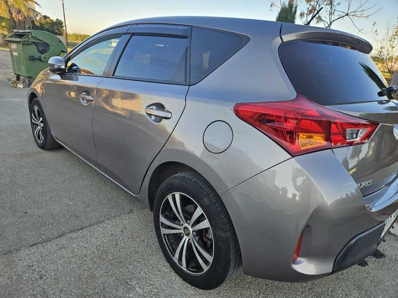 2013 Toyota Auris 1,5L 2013 Cyprus