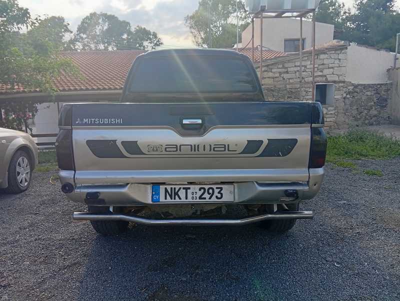 2003 Mitsubishi L200 2,5L 2003 Cyprus