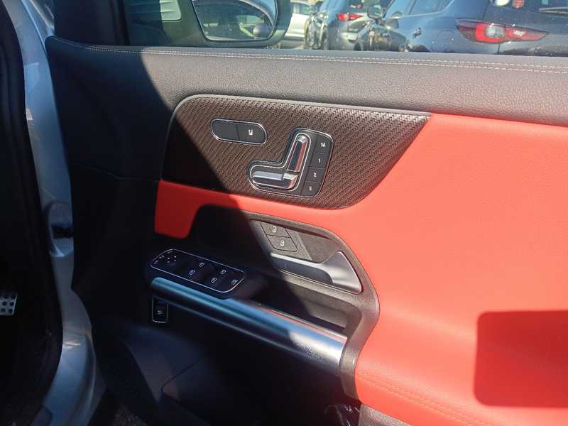 2025 Mercedes-Benz GLA-Class 2,0L 2025 Cyprus